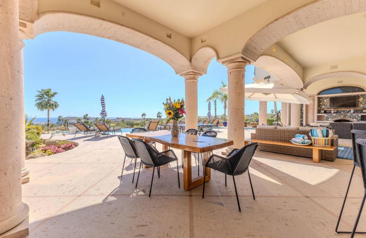 Foto 16 de Luxury Ocean View Villa – Tourist Corridor, Cabo San Lucas